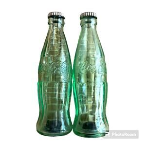 Coca Cola Salt and Pepper Shakers VTG Green Collectable Kitchen Table Tool